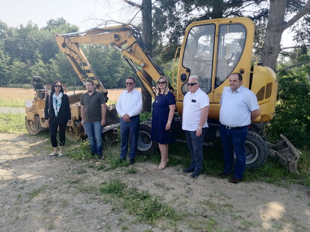 Početak gradnje nogostupa u Alilovcima 