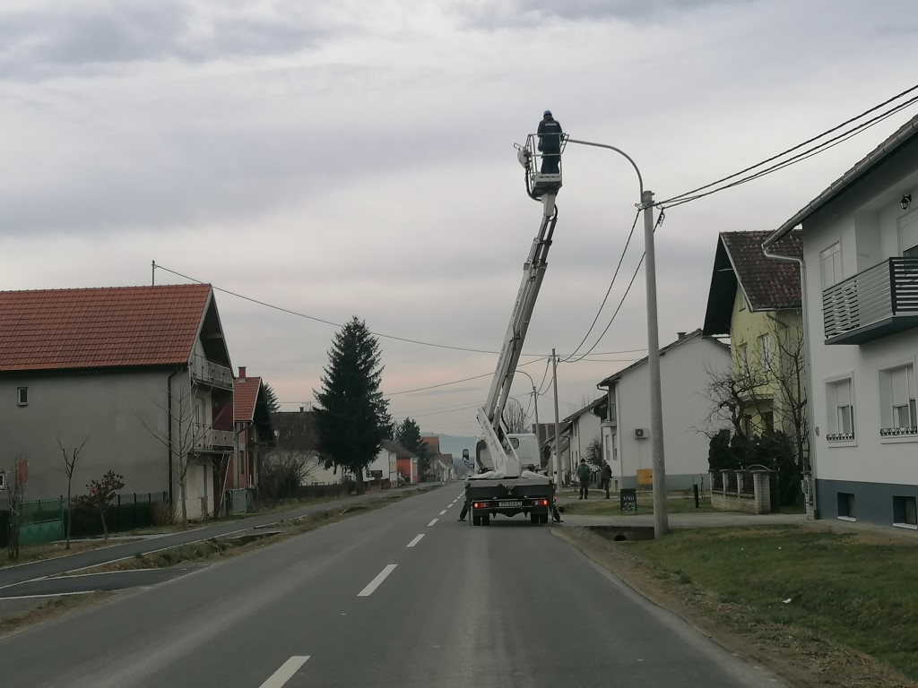 Postavljanje nove led rasvjete 