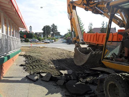 Rekonstrukcija raskrižja u Kaptolu